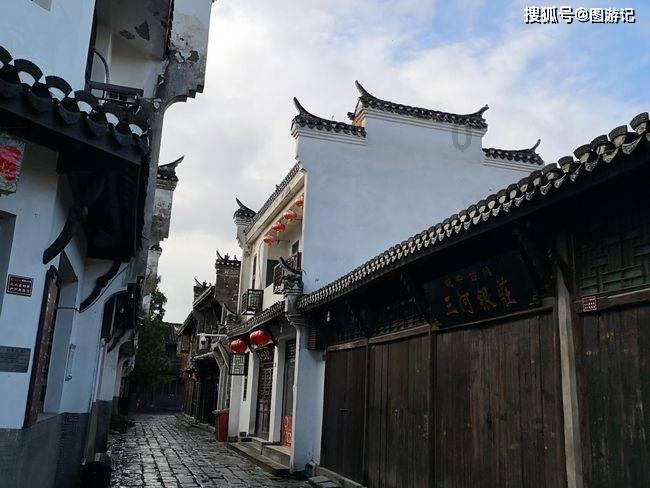 薄毅局长带队开展2024春节期间走访慰问送温暖活动